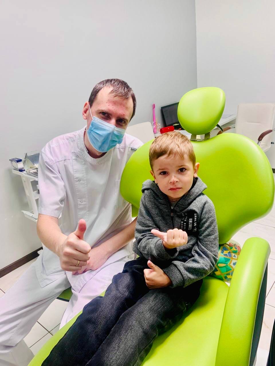 Фотографії з пацієнтами Мовчан Сергій Миколайович 1 